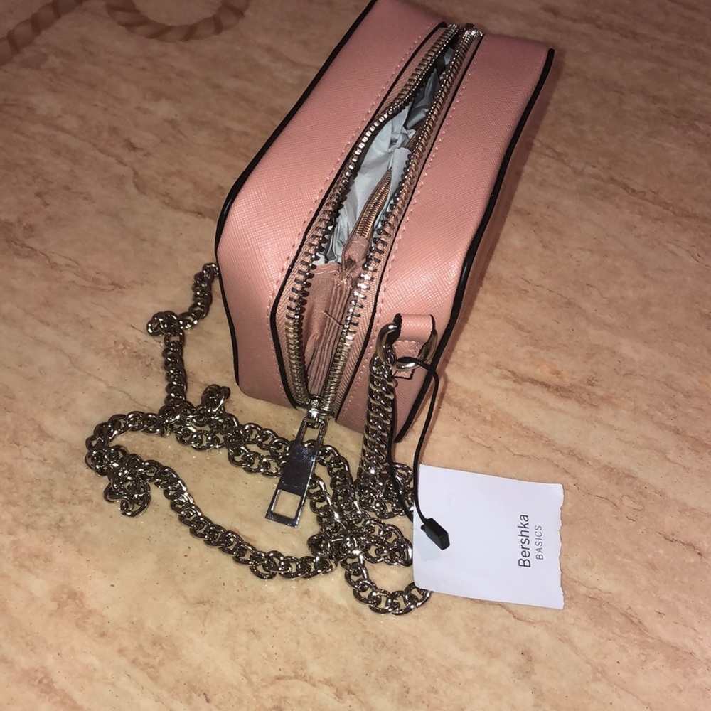 Bershka Basic Purse